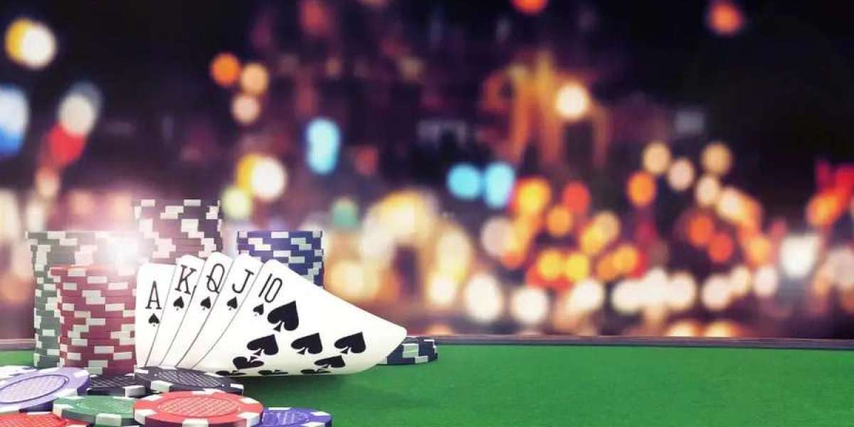 Rolling the Digital Dice: The Highs and Lows of Online Casinos!